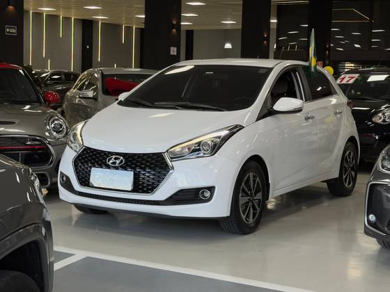 HYUNDAI HB20 1.6 PREMIUM 16V FLEX 4P AUTOMÁTICO HYUNDAI HB20 1.6 PREMIUM 16V FLEX 4P AUTOMÁTICO